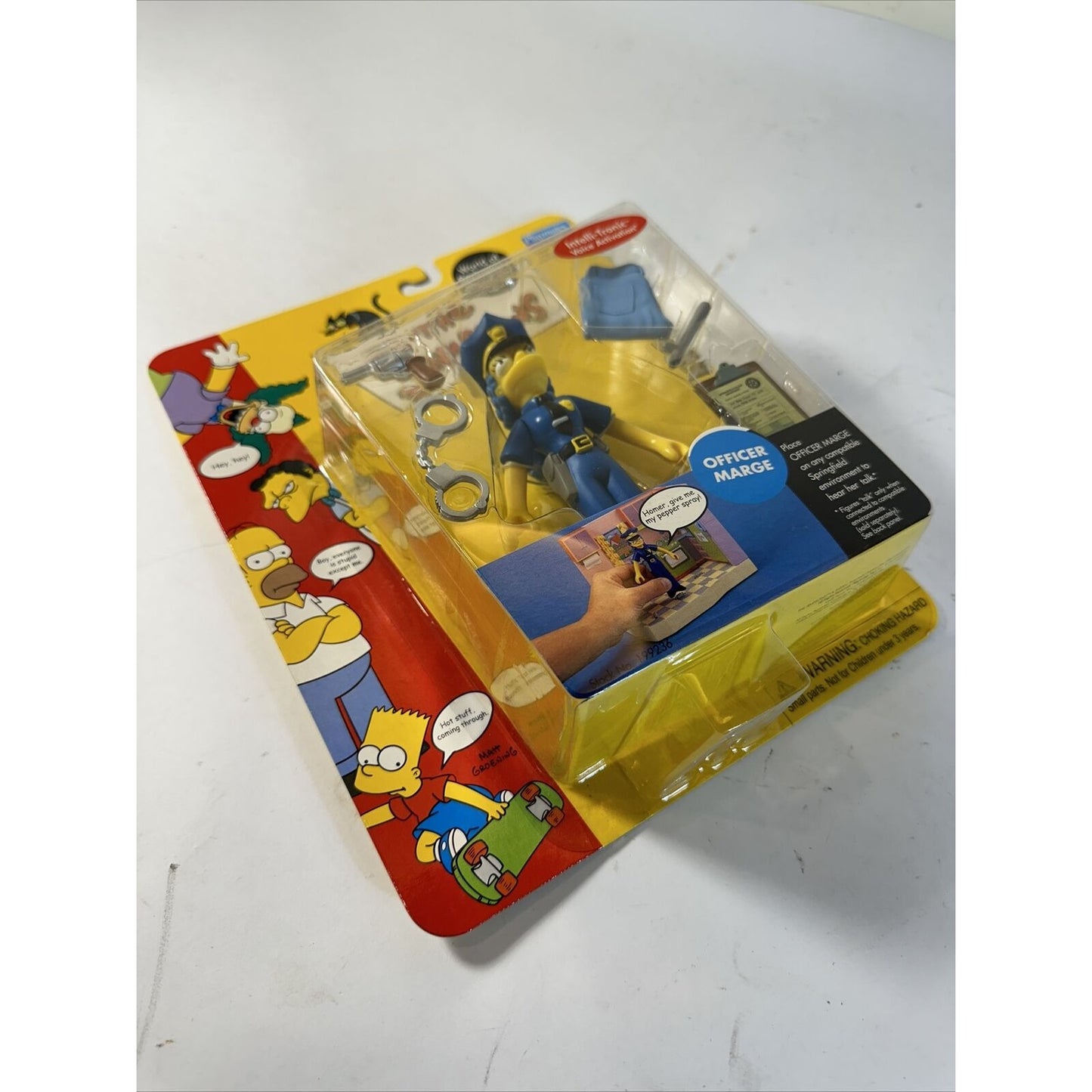 Simpsons Officer Marge Series 7 World of Springfield Action Figure Playmates