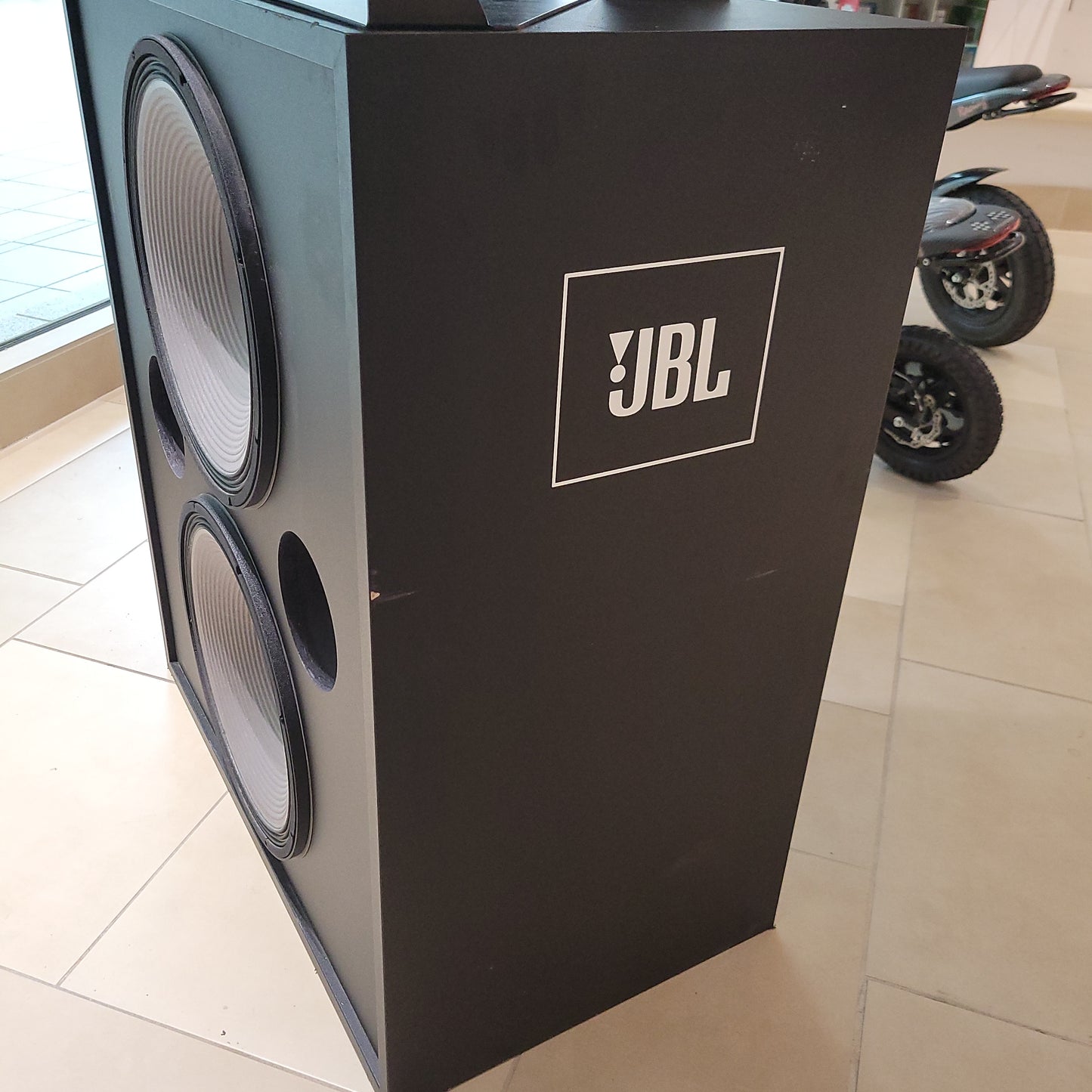 JBL Pro 4639 Dual 15" Driver Cinema Speakers
