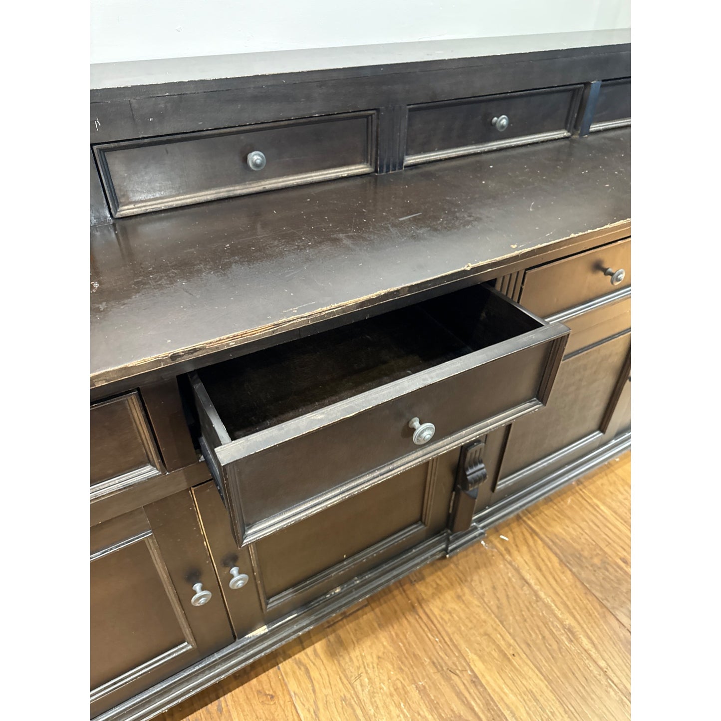 Counter Top with Drawers