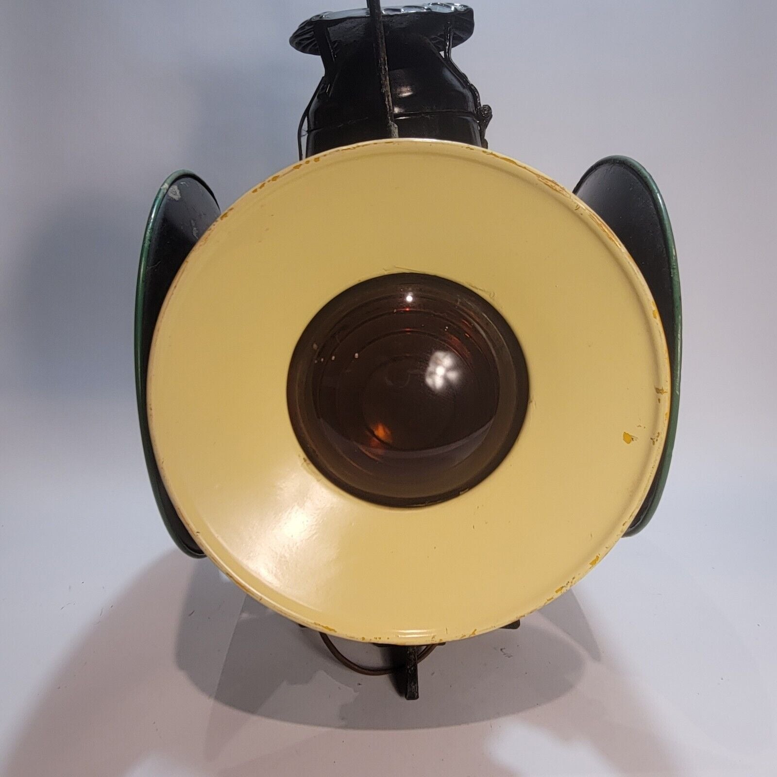 Handlan St. Louis 4 Way Railroad Lantern with Kopp Glass Lenses – Piddle  Crick Hill Mercantile