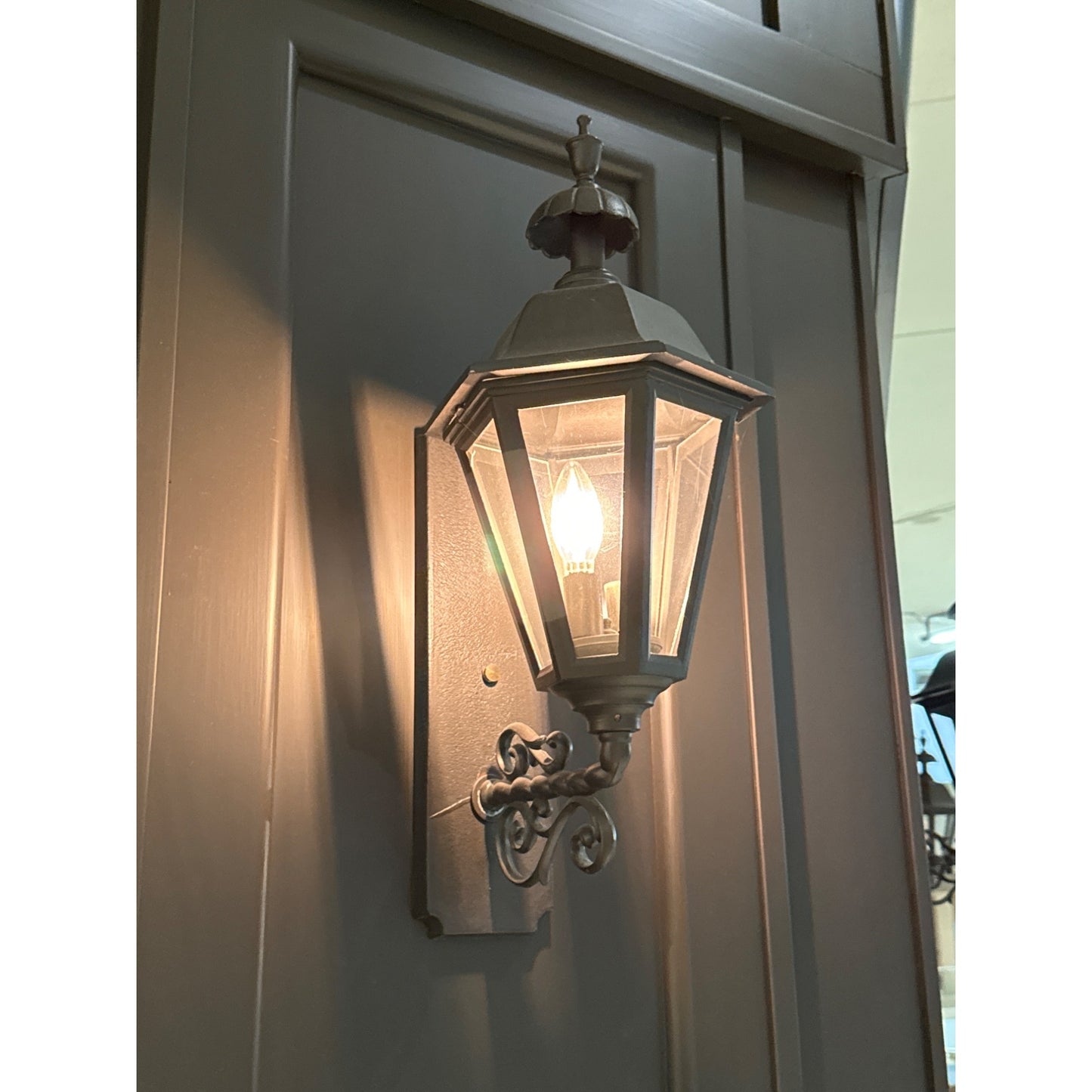 Light Fixtures