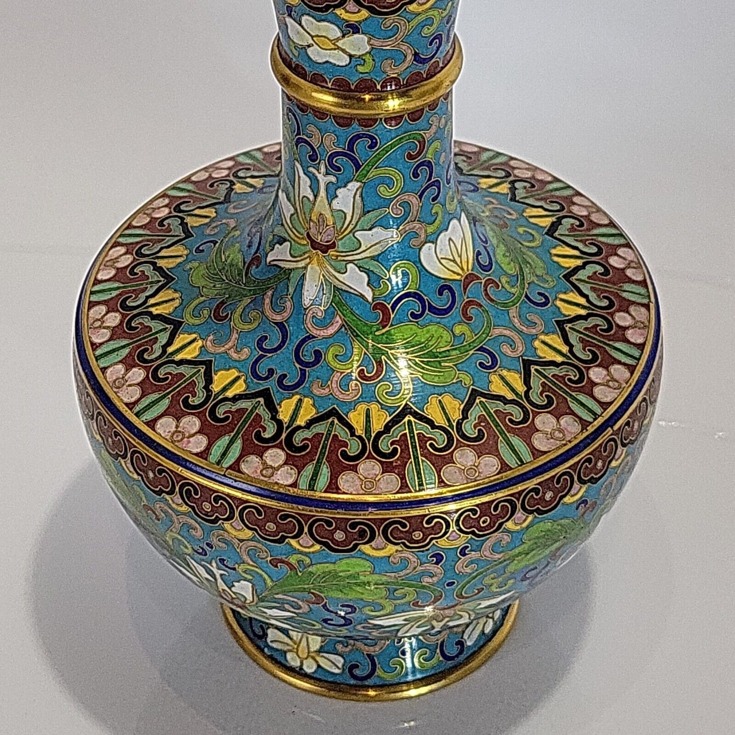 Cloisonne Vase Floral Pattern, 6.5 " tall