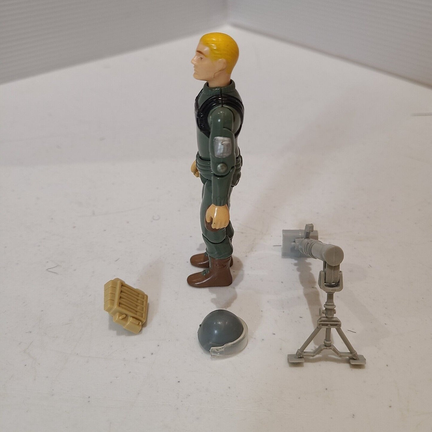 GI Joe Short Fuze v1 Straight Arm Action Figure 1982 complete