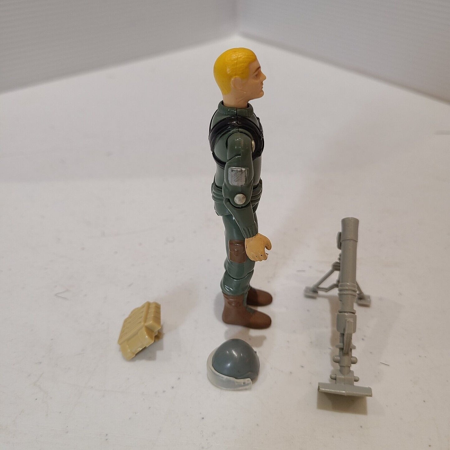 GI Joe Short Fuze v1 Straight Arm Action Figure 1982 complete