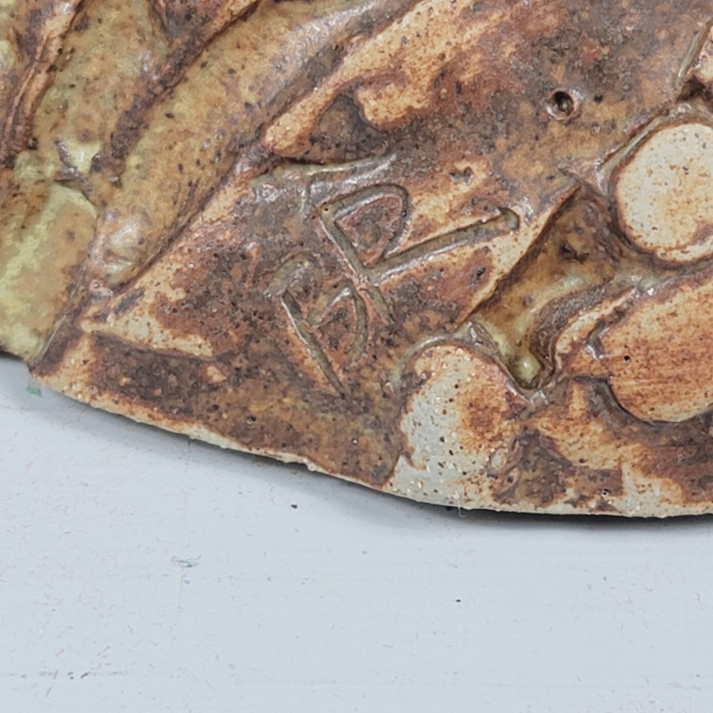 Bernard Rooke Signed MCM English Brutalist Style Wall Pocket Studio Pottery