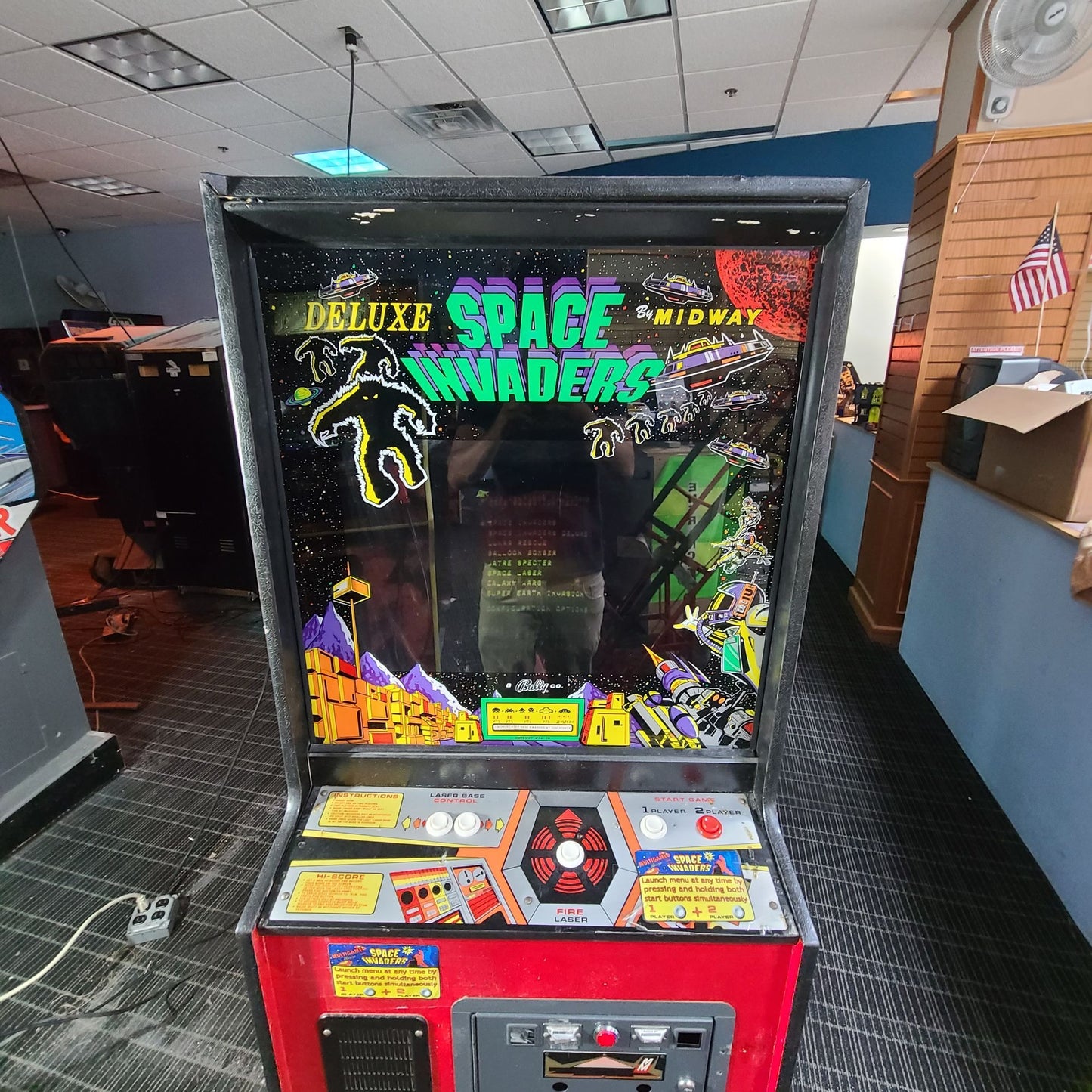 Space Invaders Deluxe Arcade