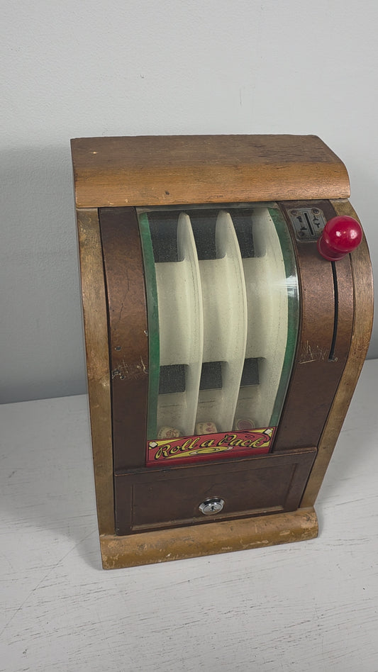 1941 Victor “Roll a Pack” 1¢ Wooden Cigarette Trade Stimulator