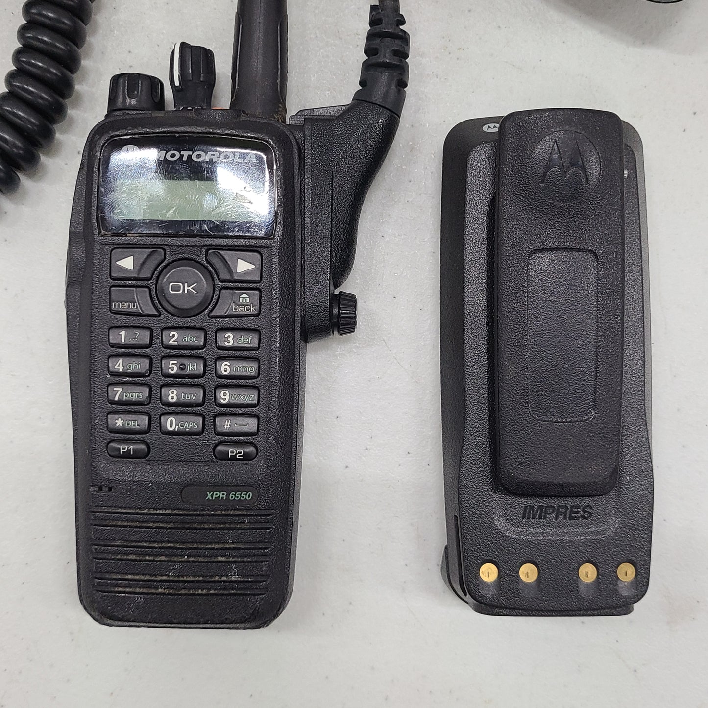 Motorola XPR 6650 Two Way Radio w/Mic & Charging Dock