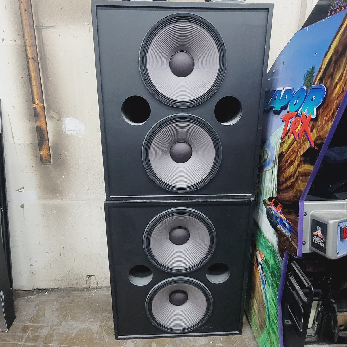 JBL Pro 4639 Dual 15" Driver THX Cinema Speakers