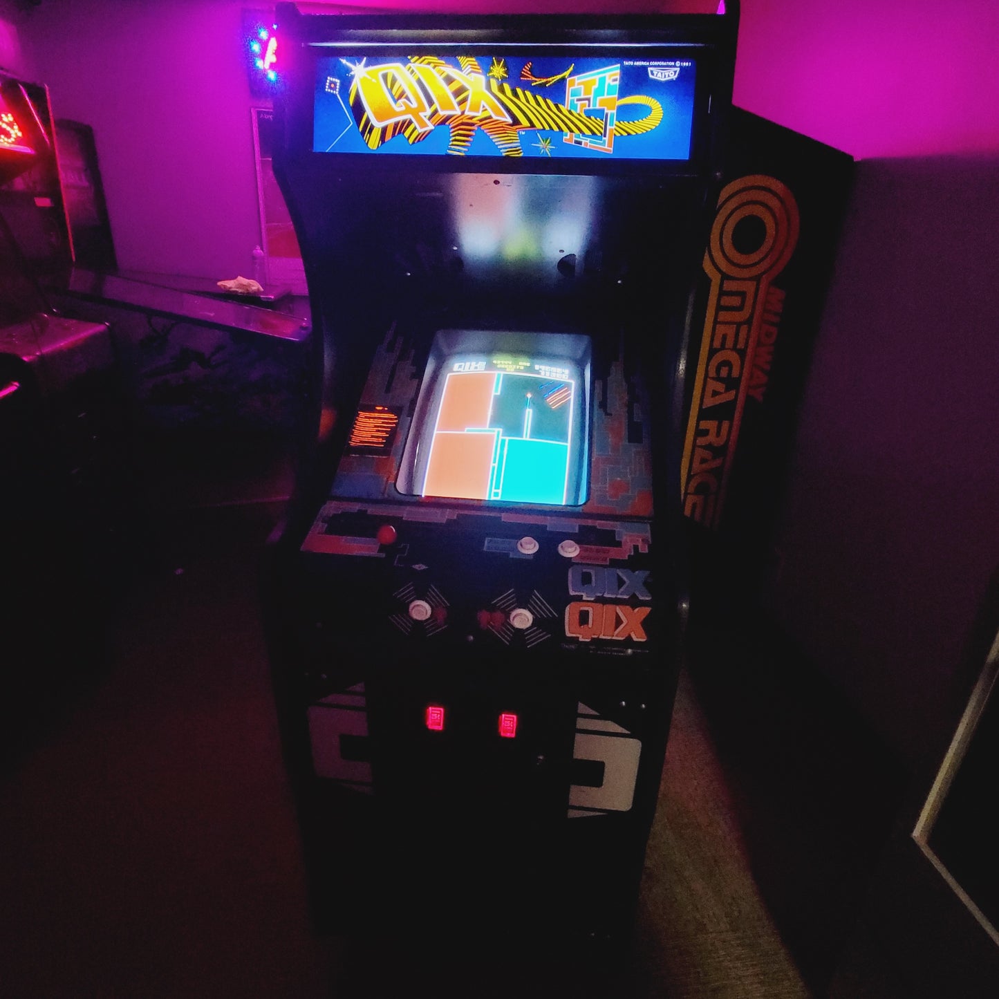 Qix Arcade Game