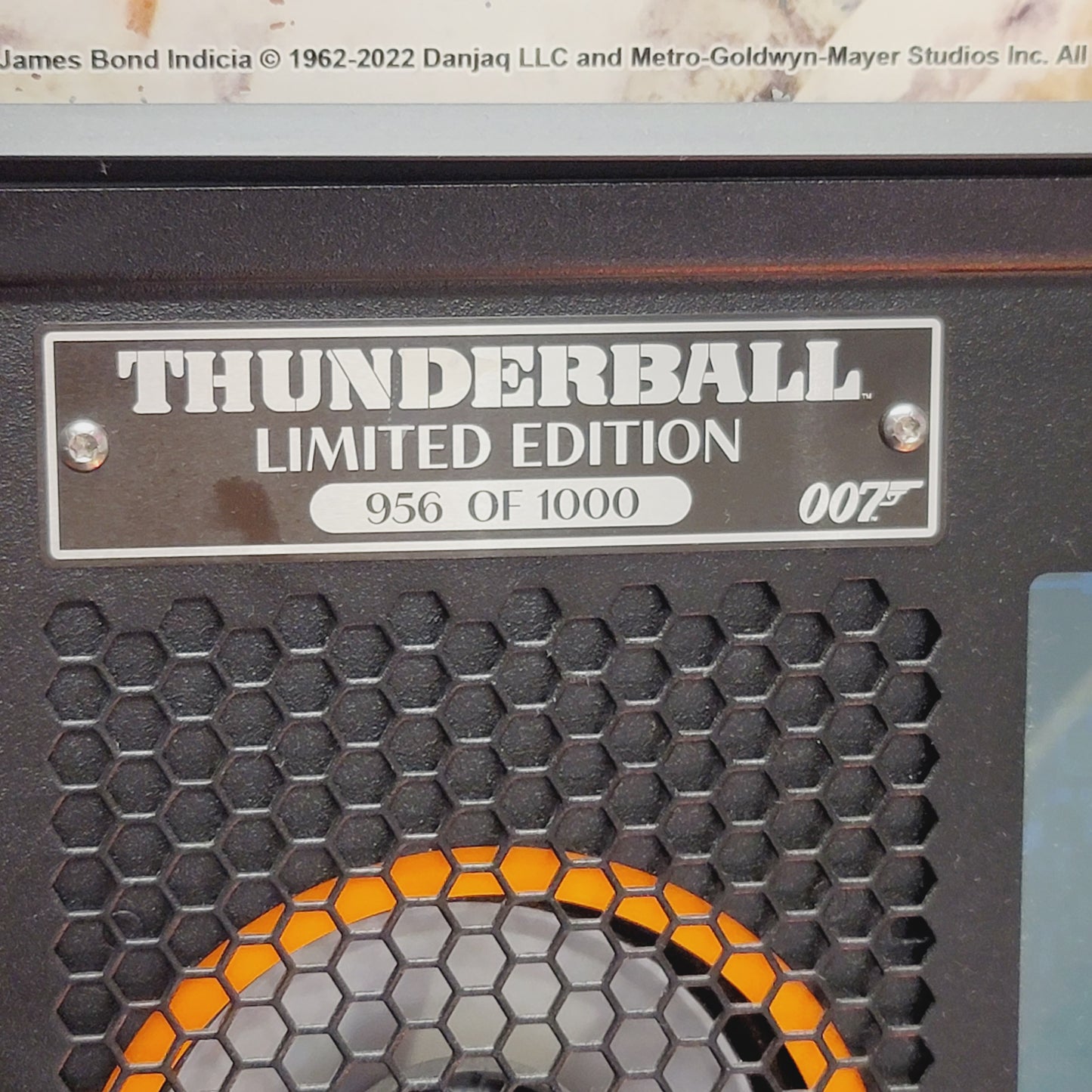 James Bond 007 Limited Edition Thunderball Stern Pinball Game