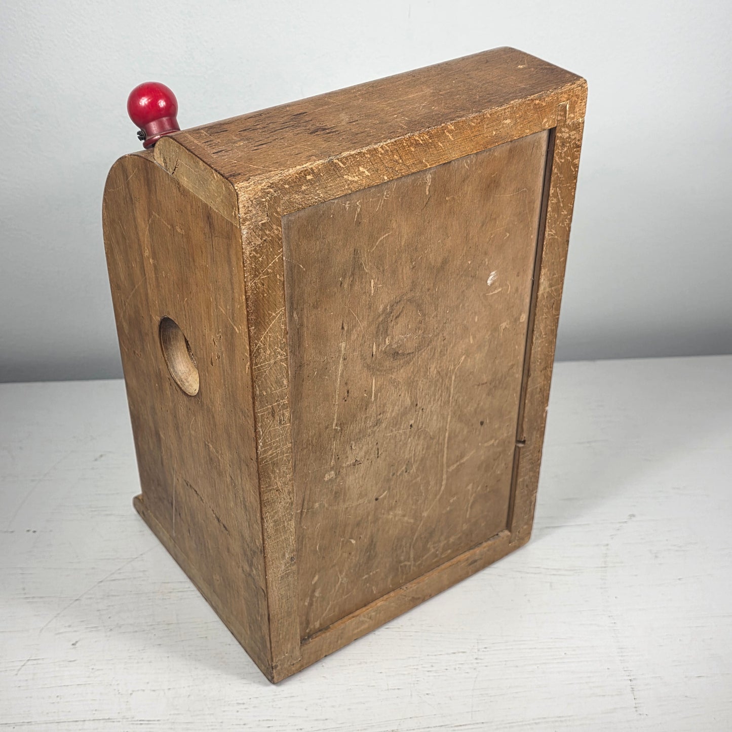 1941 Victor “Roll a Pack” 1¢ Wooden Cigarette Trade Stimulator